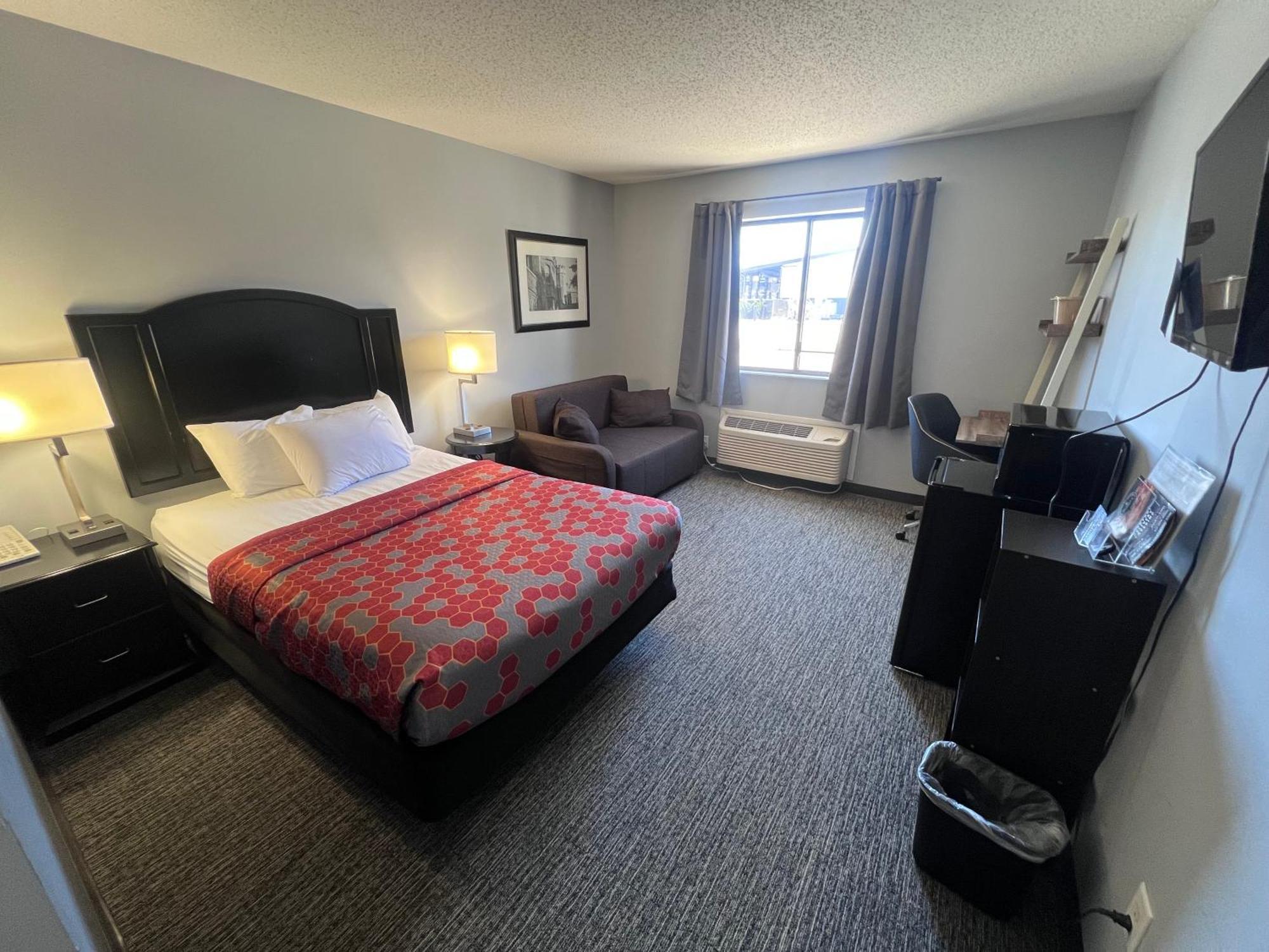 American Inn And Suites Ionia エクステリア 写真
