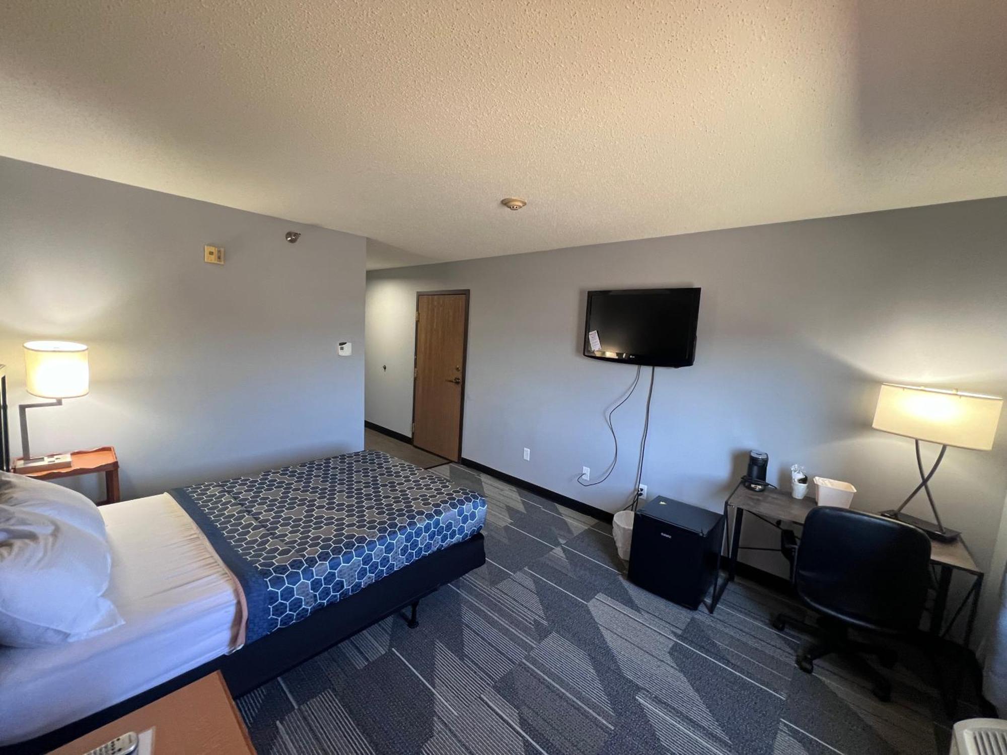 American Inn And Suites Ionia エクステリア 写真
