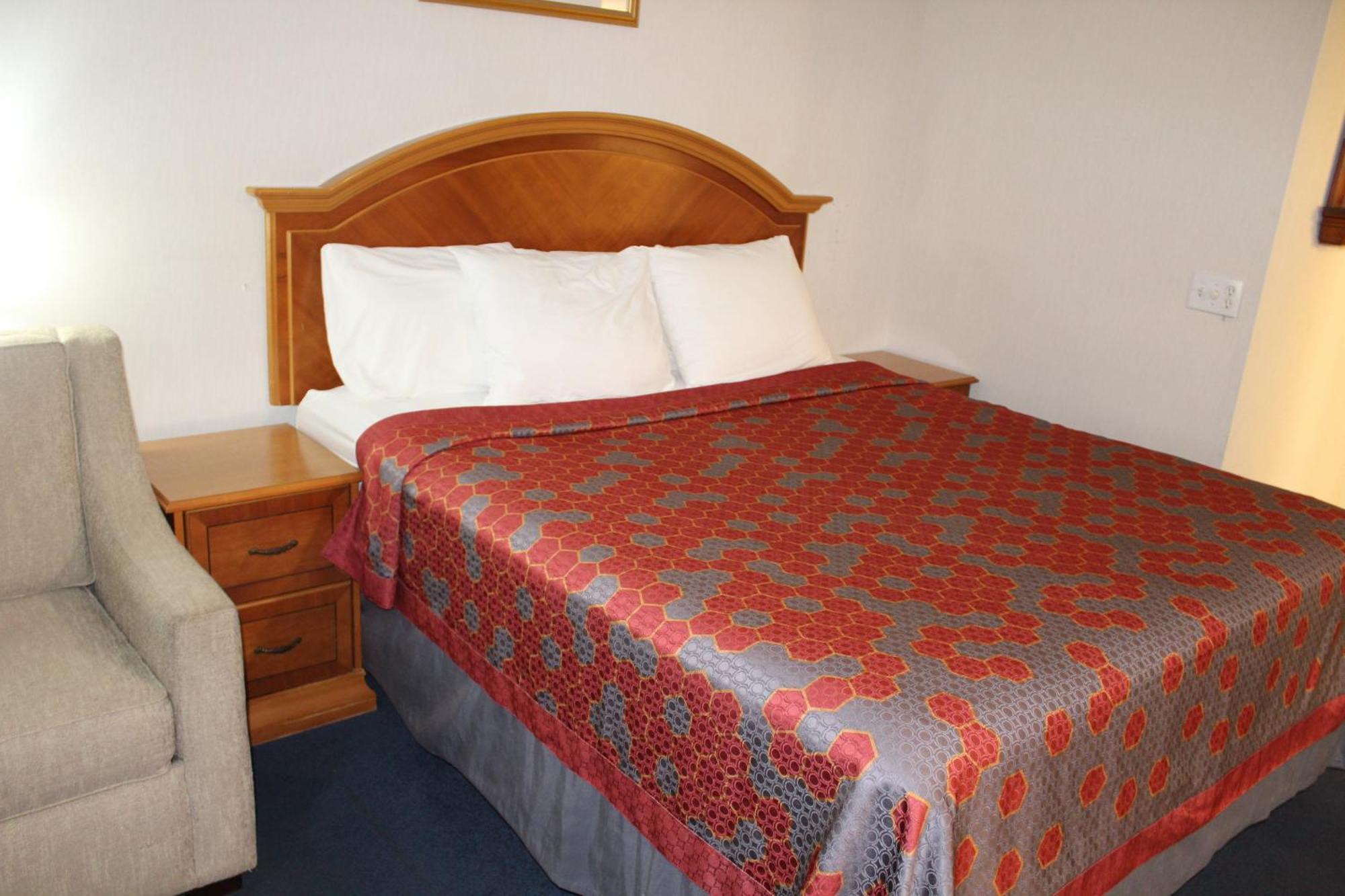 American Inn And Suites Ionia エクステリア 写真