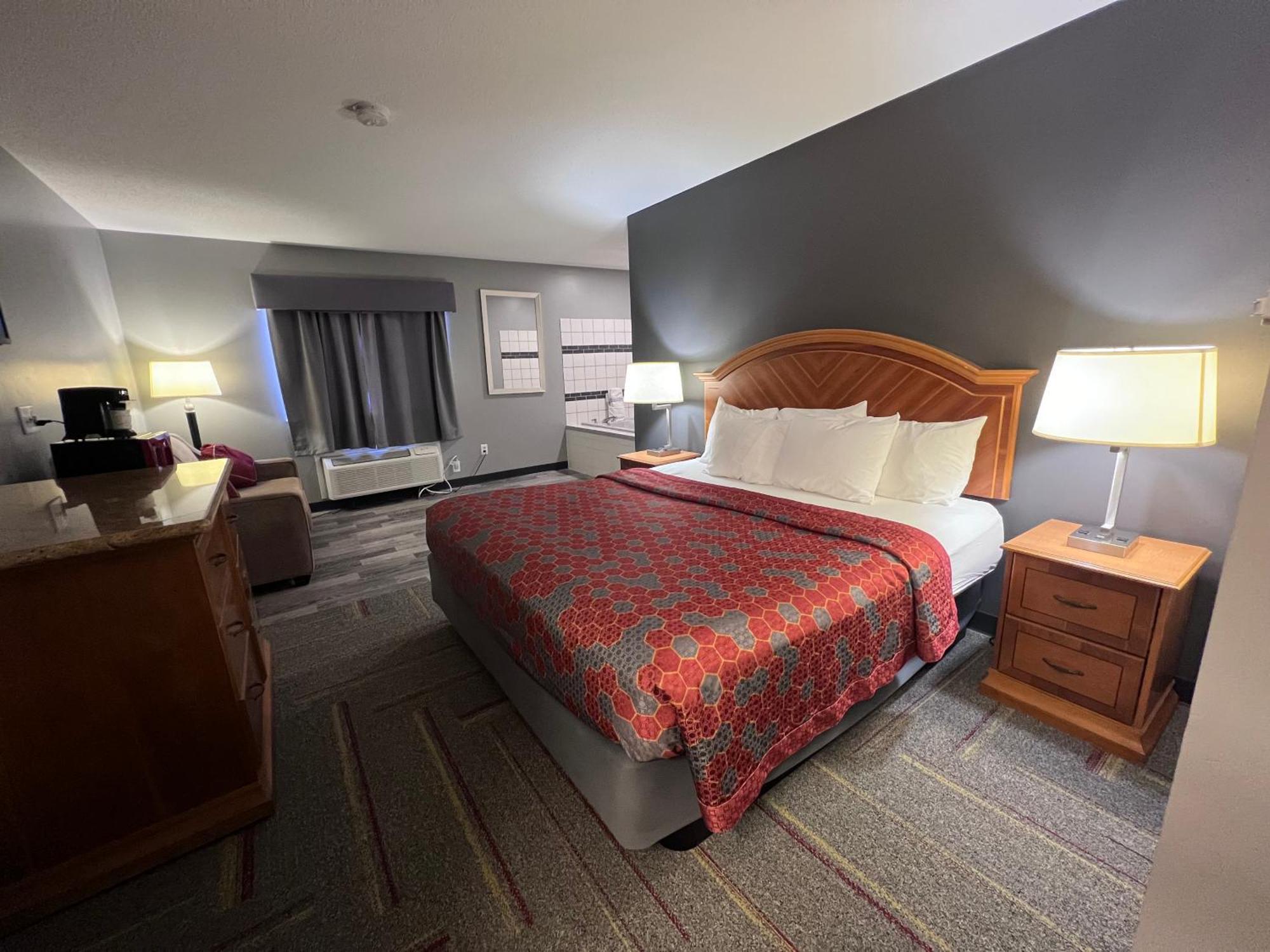 American Inn And Suites Ionia エクステリア 写真