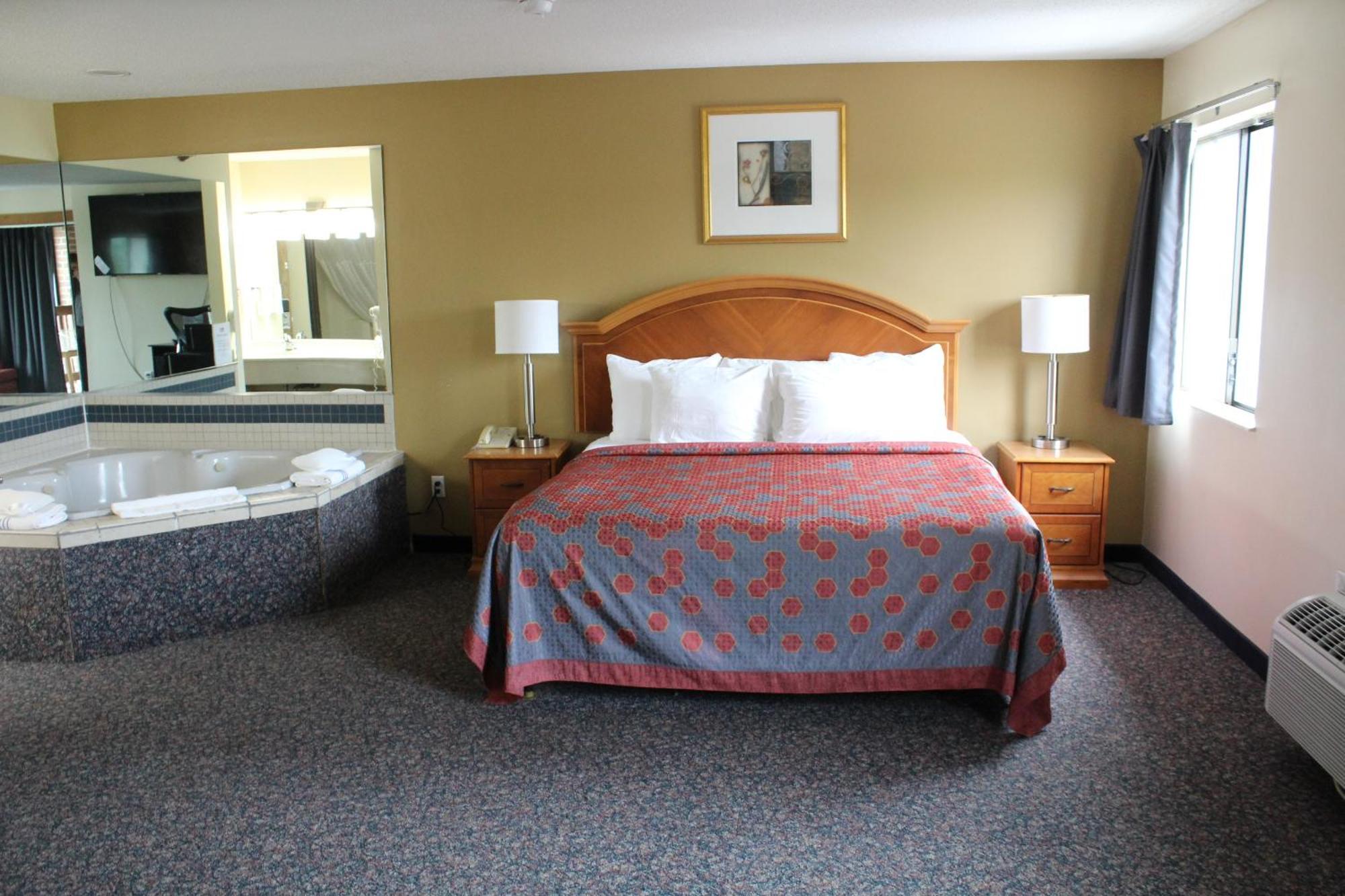 American Inn And Suites Ionia エクステリア 写真