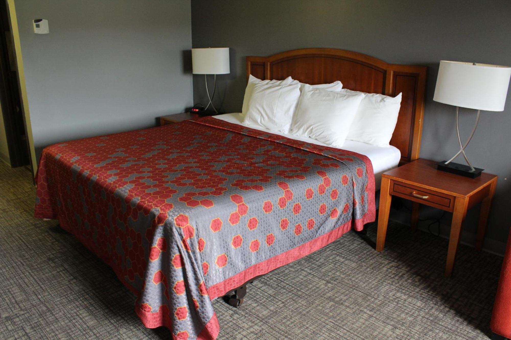 American Inn And Suites Ionia エクステリア 写真