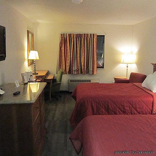 American Inn And Suites Ionia エクステリア 写真